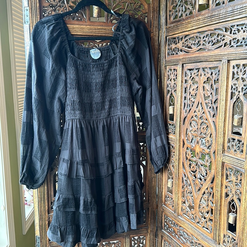 ARULA Black Long Sleeve Tiered Smocked Dress